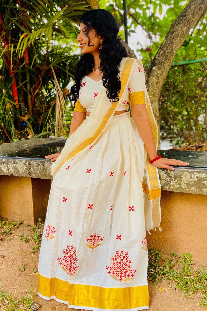 Techipoo Dhavani