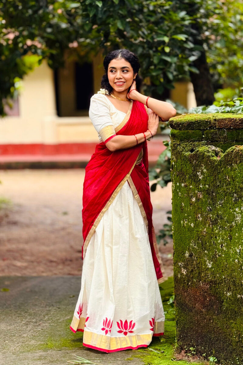 Red Lotus Dhavani