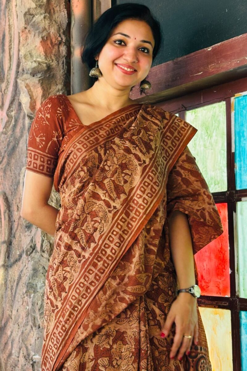 Ajrakh Vanaspati Brown Mul saree2