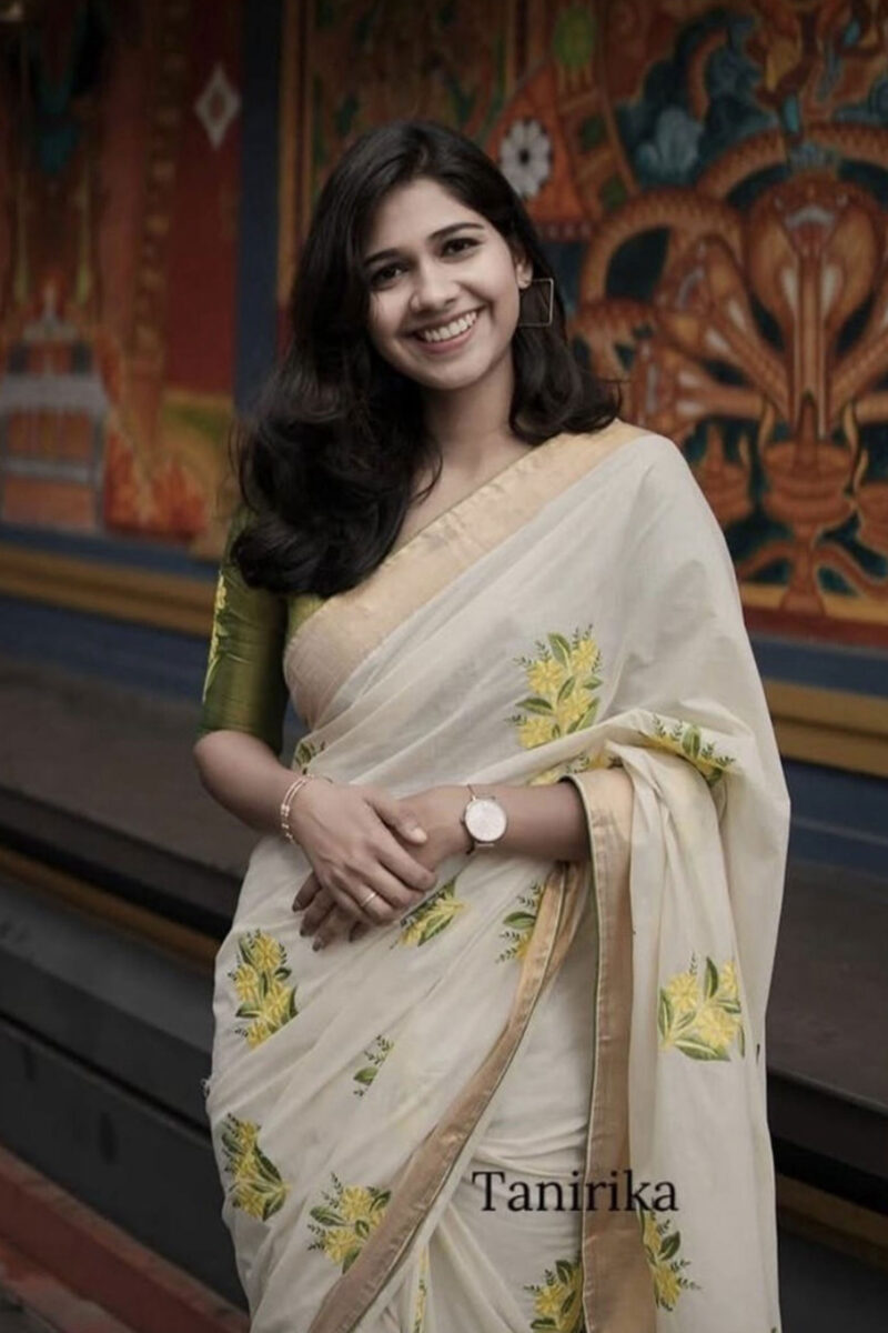 Kasavu Yellow Flower Embroidery Saree