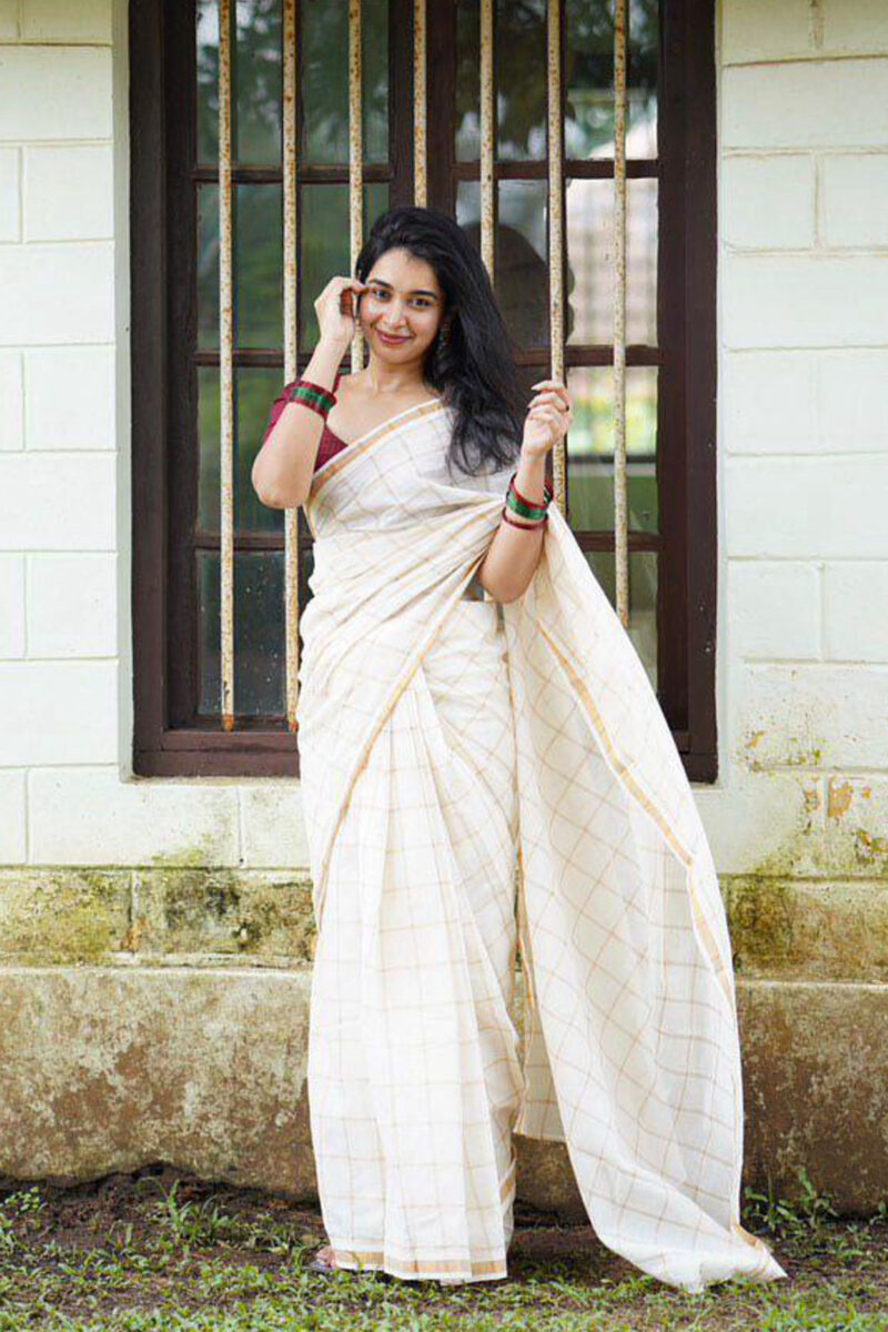 Kasavu Sungudi Check Saree