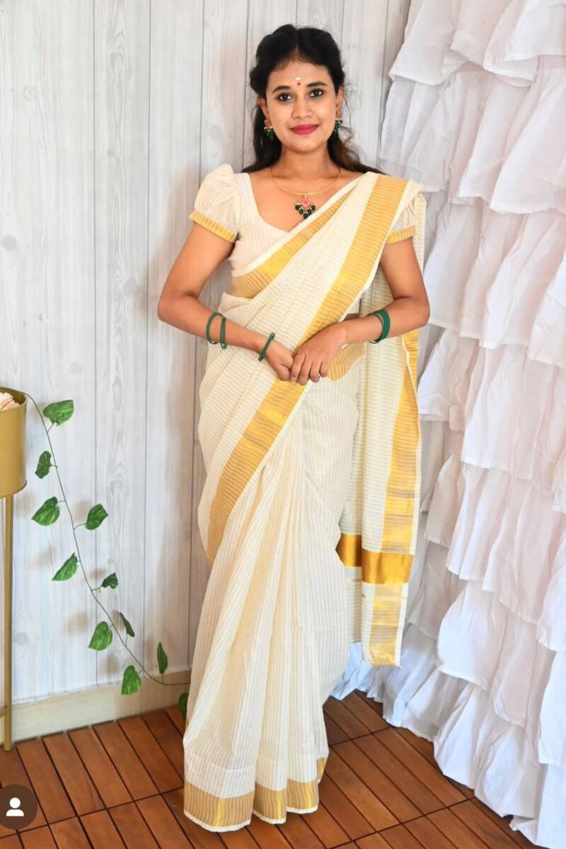 Kasavu Stripe Saree