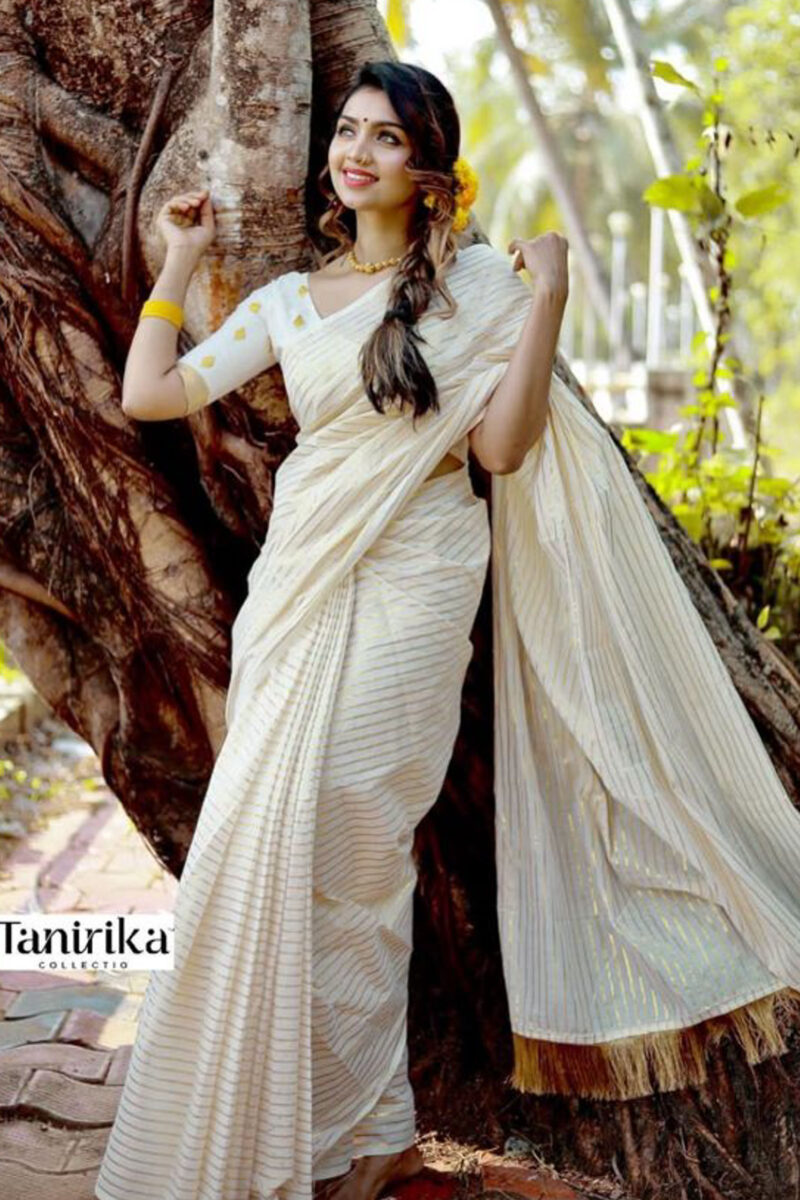 Kasavu Stripe Diamond Butta Saree