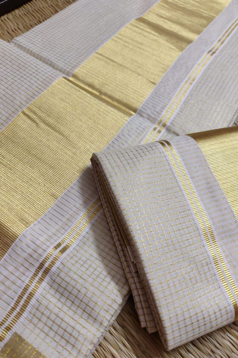 Kasavu Micro Check Set Mundu
