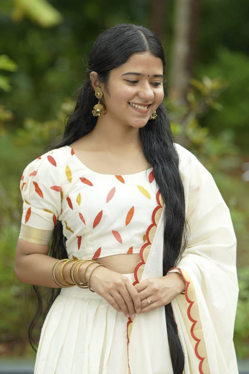 Scallop kasavu Dhavani