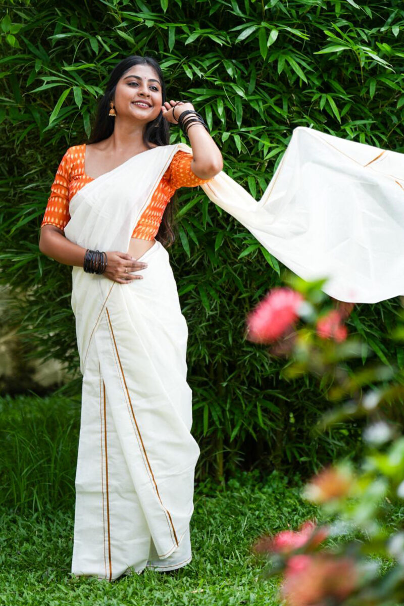 Puliyilkkara Set Mundu