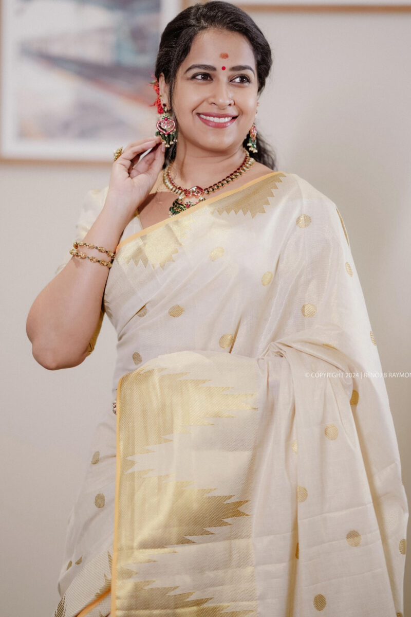 Tissue Temple Border Saree