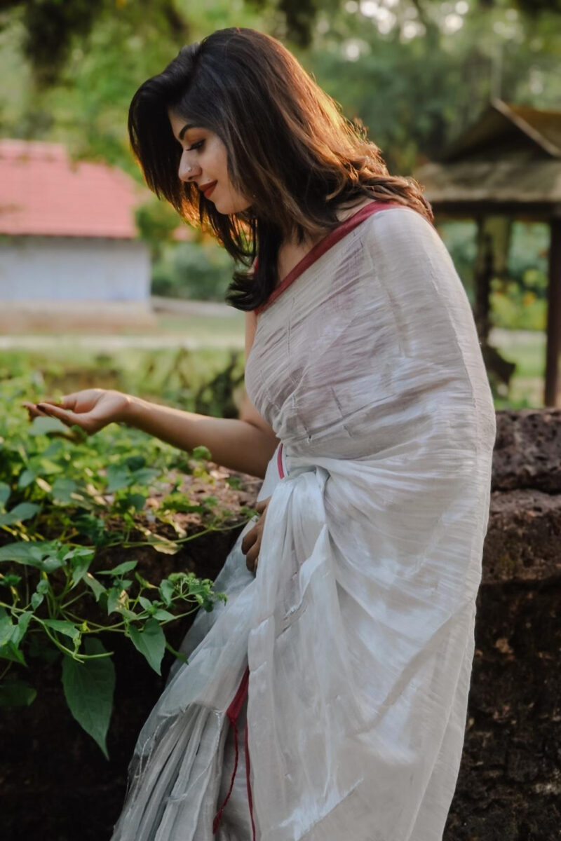Soft Metallic Tissue Silk Saree