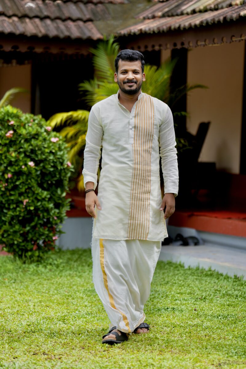 Cotton Kasavu Striped Men’s Kurta