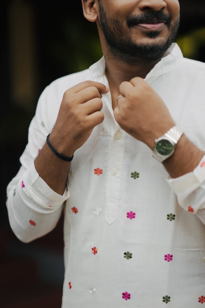 Cotton Kasavu Embroidered Men’s Kurta