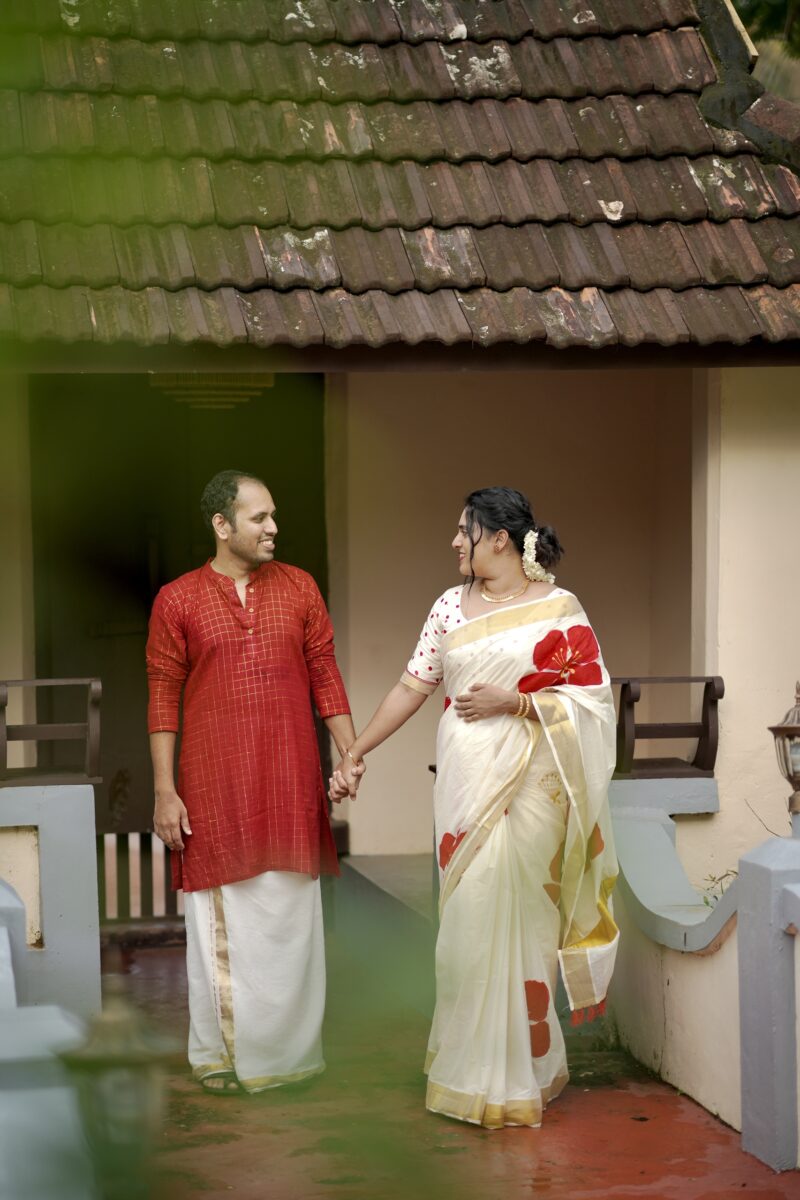 Kerala Kasavu Embroidery Saree With Men’s and Baby Boy’s Cotton Lurex Check Kurta