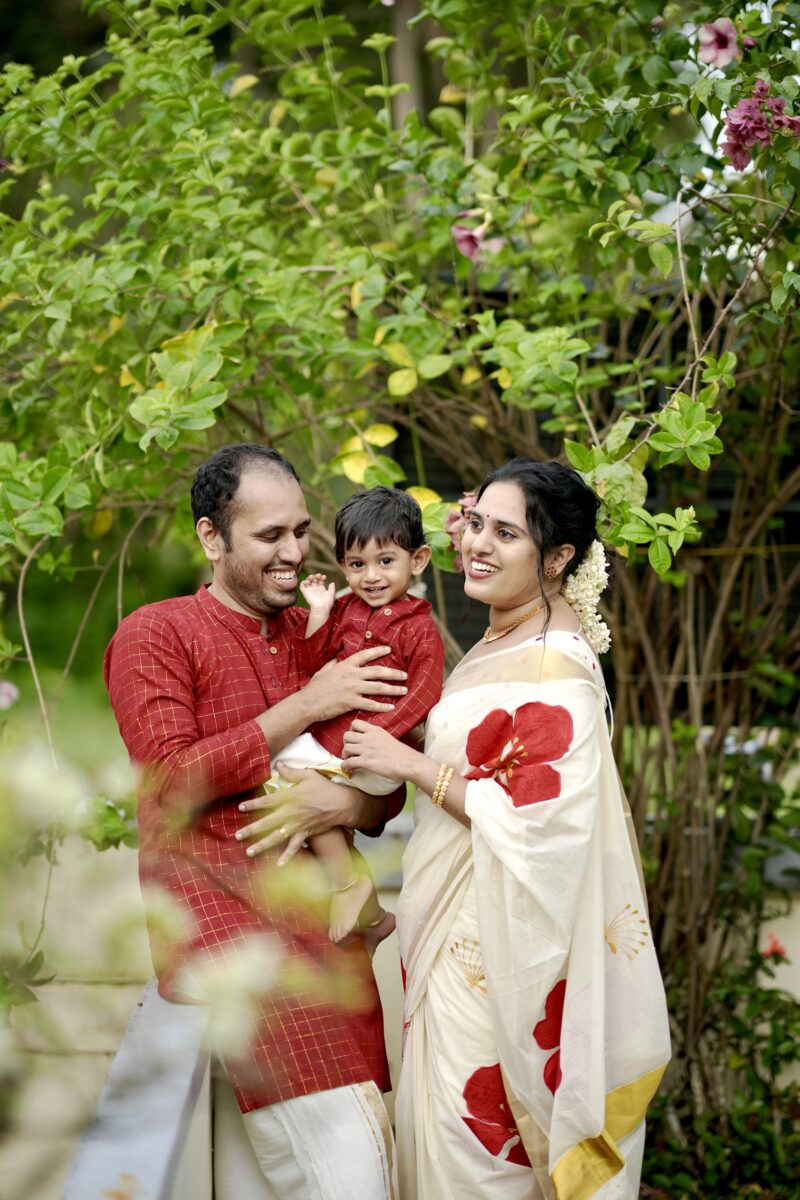 Kerala Kasavu Embroidery Saree With Men’s and Baby Boy’s Cotton Lurex Check Kurta