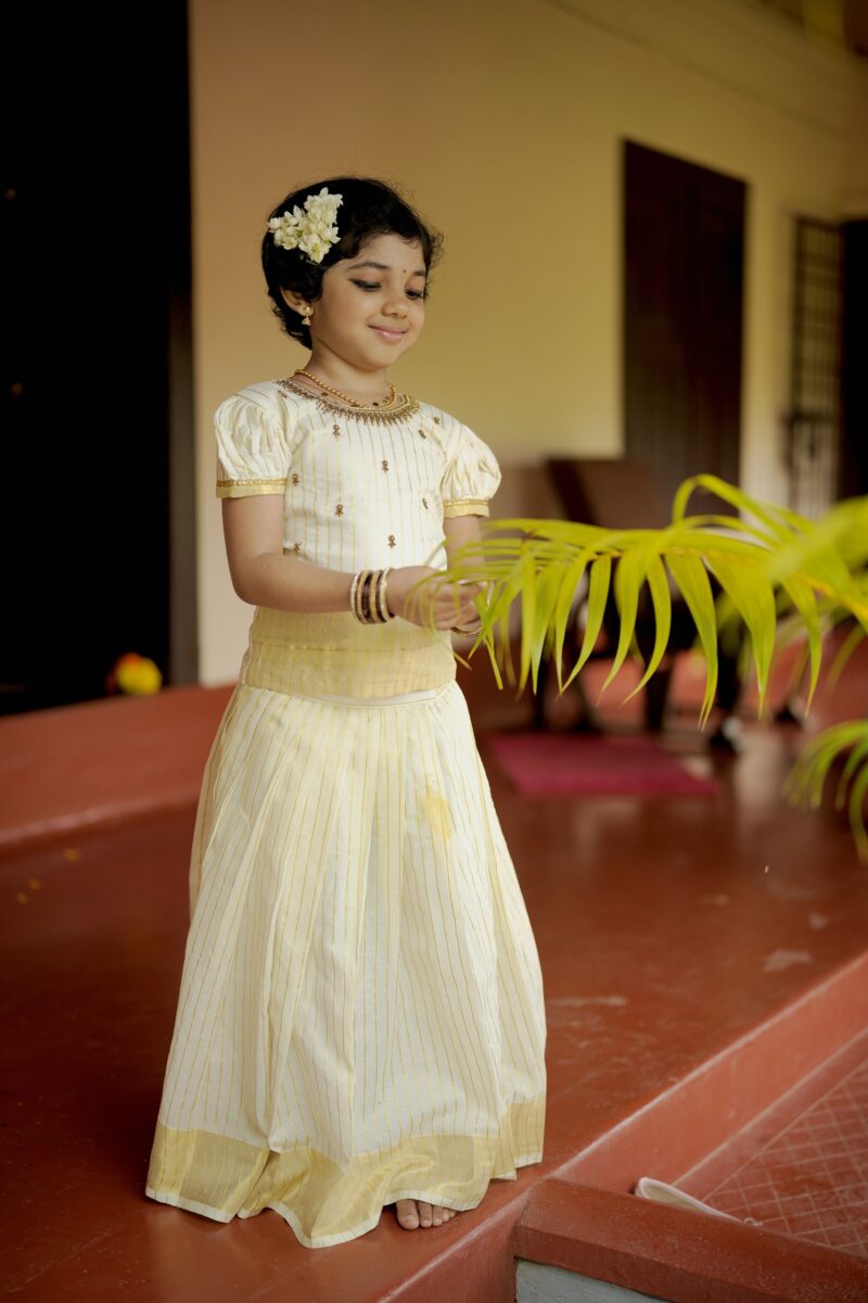 Baby girl's powerloom soft cotton kerala kasavu skirt with handwork top