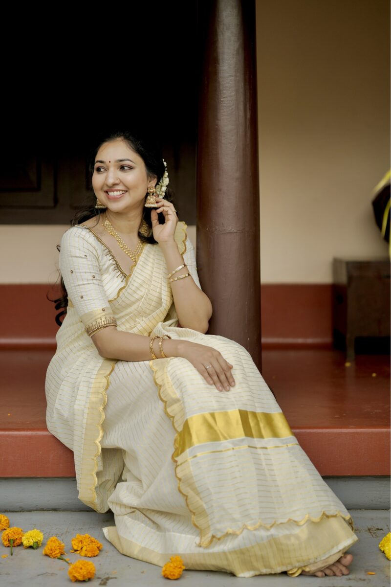 Kerala Kasavu Soft Cotton Zari Weaving Striped Saree