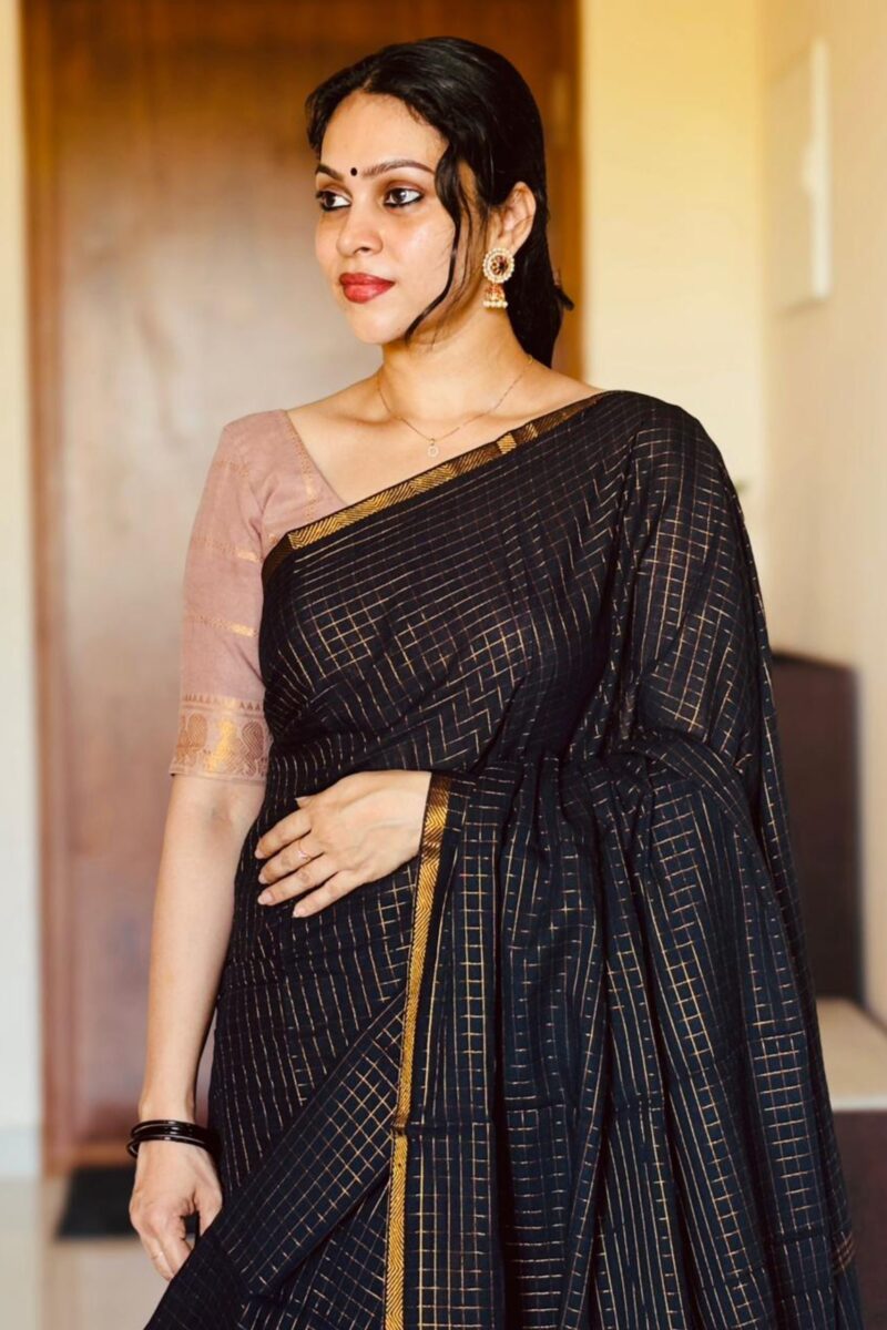 Madurai Sungudi - Black