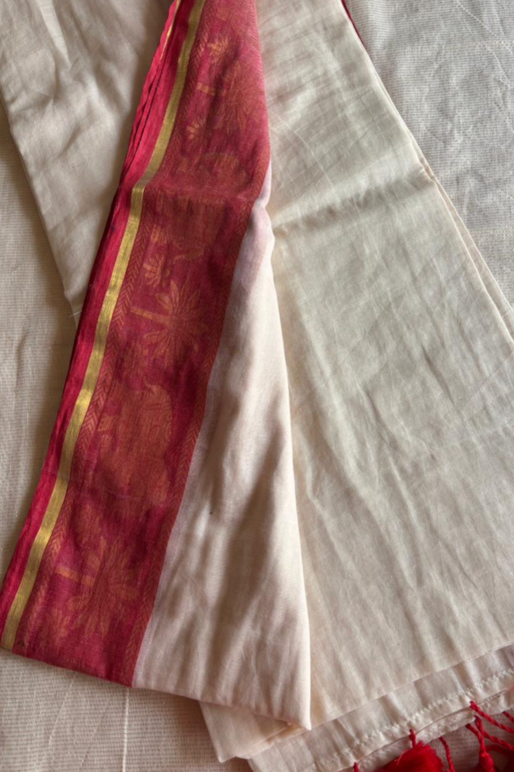 Mul Cotton - Red Border