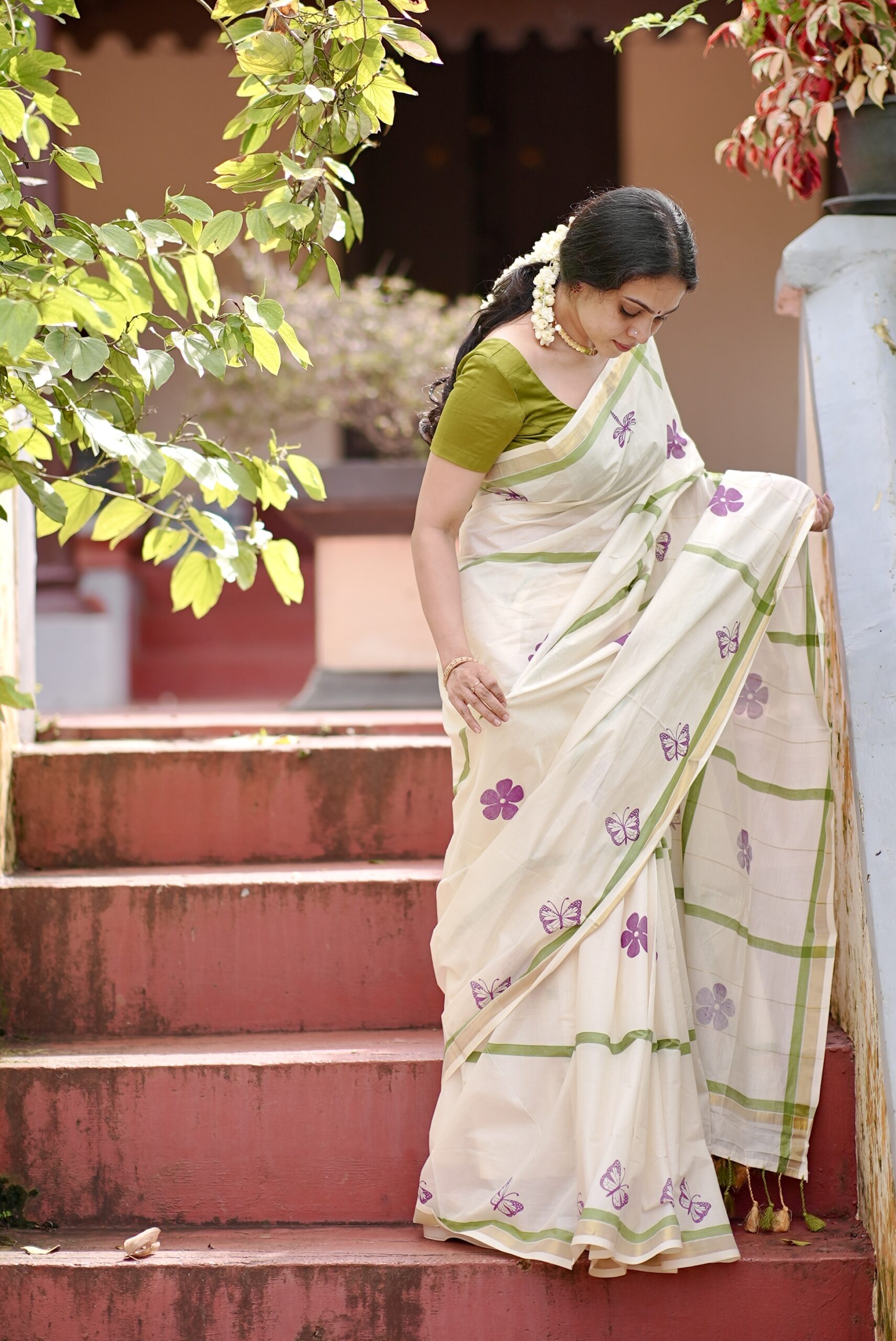 Kerala Kasavu Green check Soft Cotton Saree with running blouse
