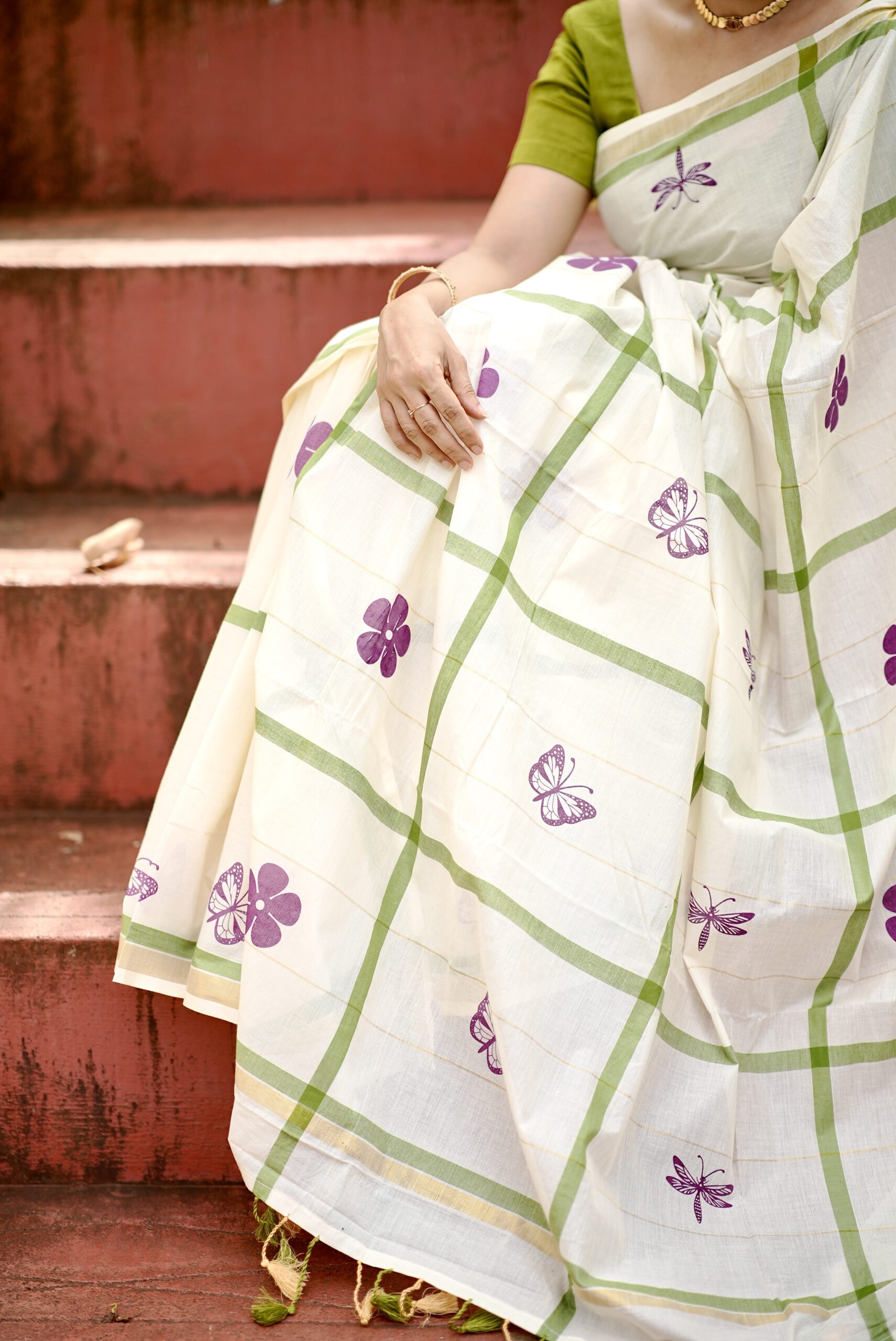 Kerala Kasavu Green check Soft Cotton Saree with running blouse