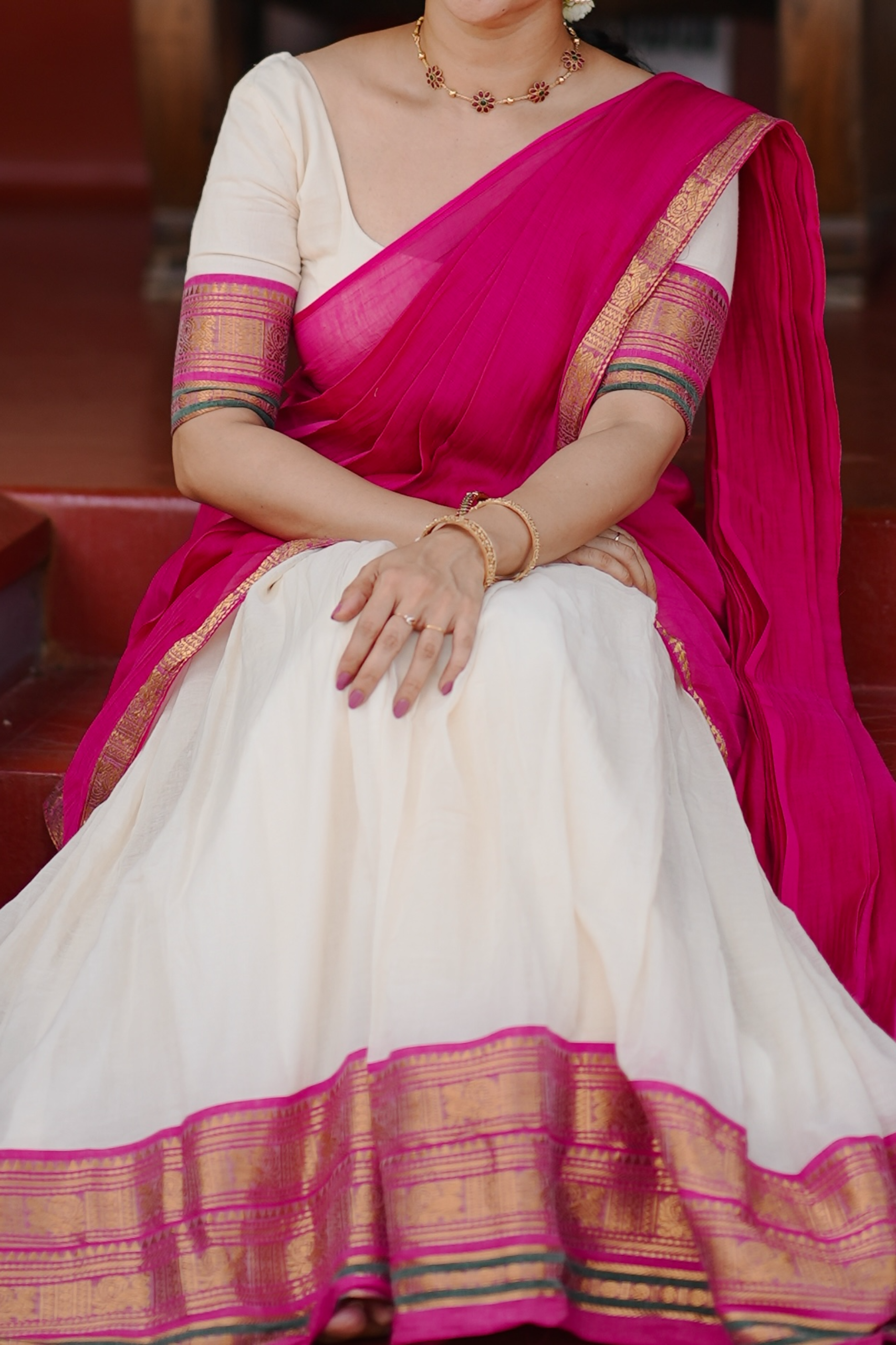 Rani Pink-Mul Cotton Dhavani