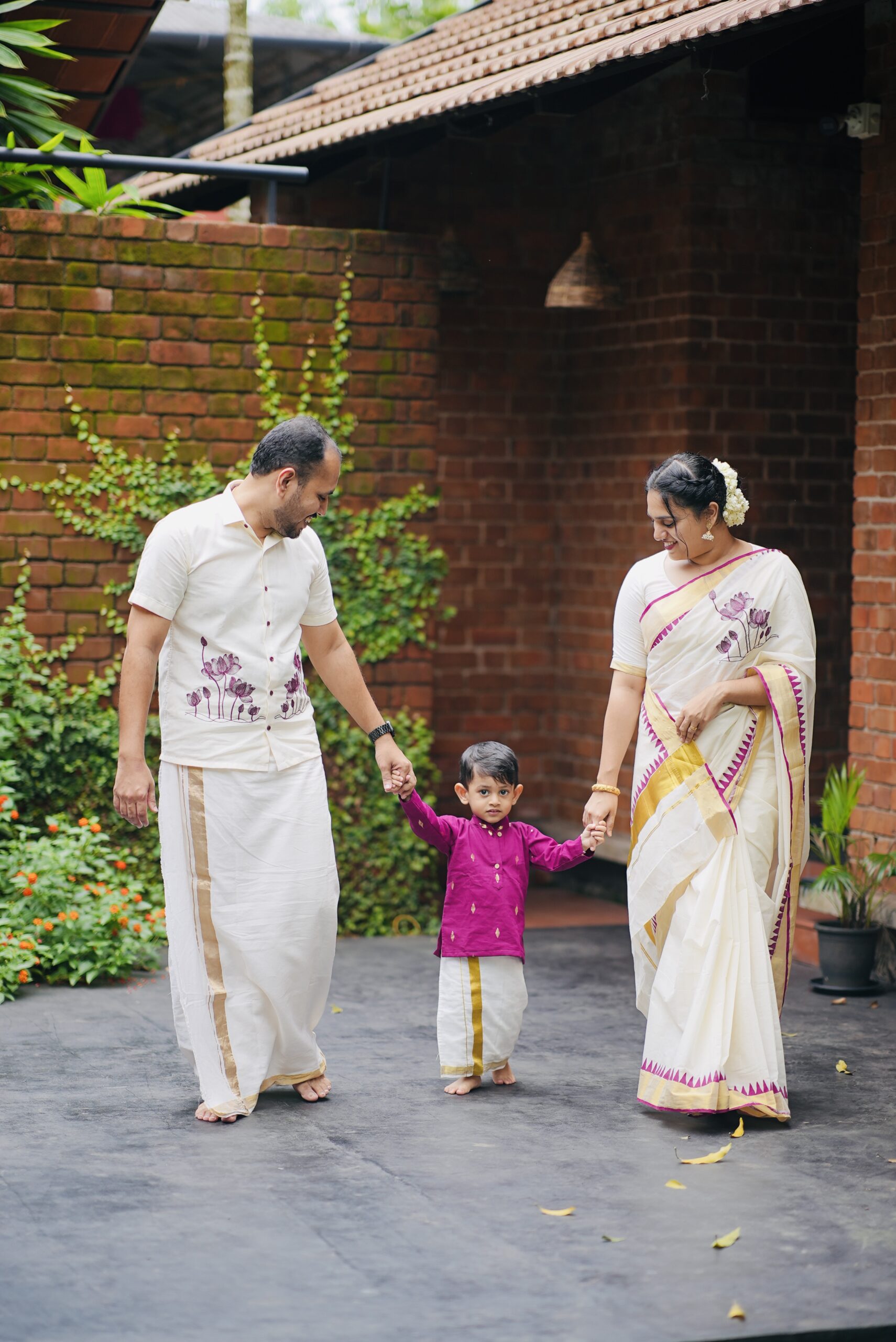Kerala Kasavu embroidery cotton saree and Men’s Shirt