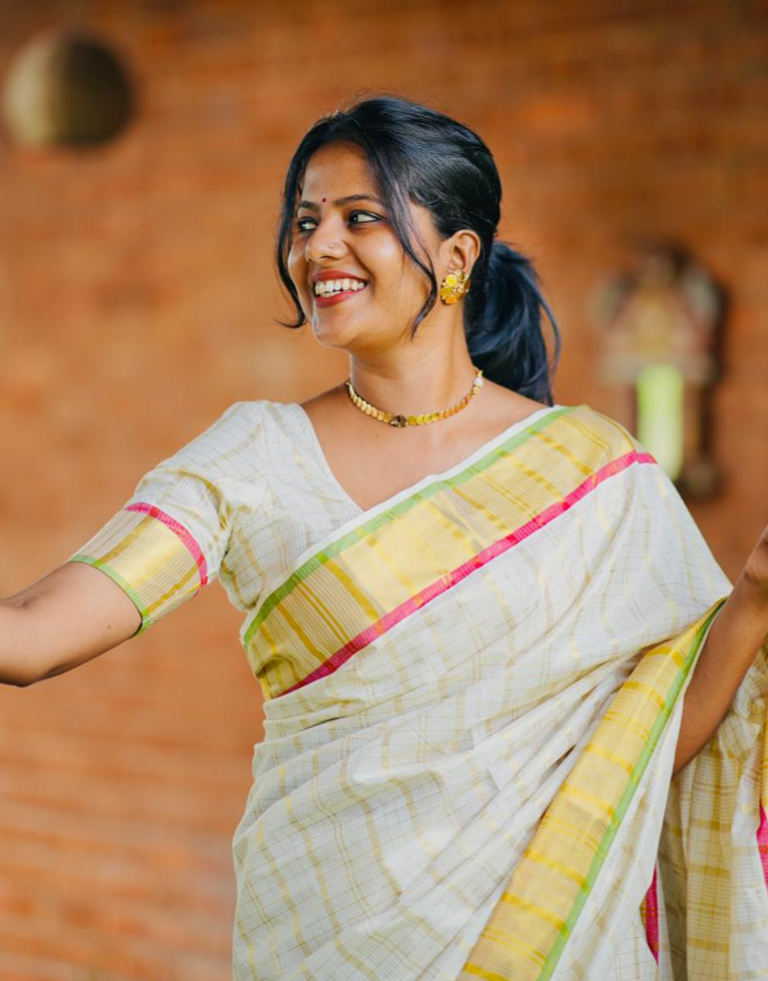 Green Red Border Saree